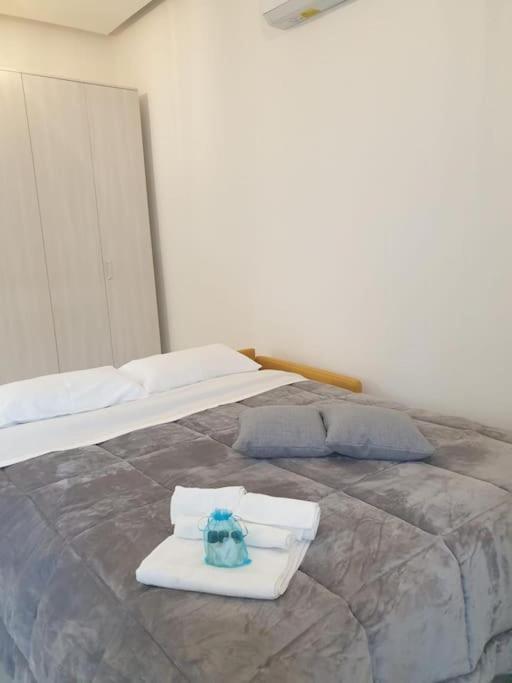 Dimora Di Privacy Fronte Parco E Ospedale Di Monza Apartment Lissone Exterior photo