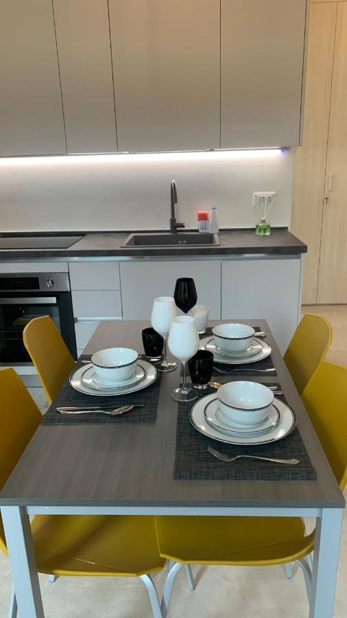 Dimora Di Privacy Fronte Parco E Ospedale Di Monza Apartment Lissone Exterior photo