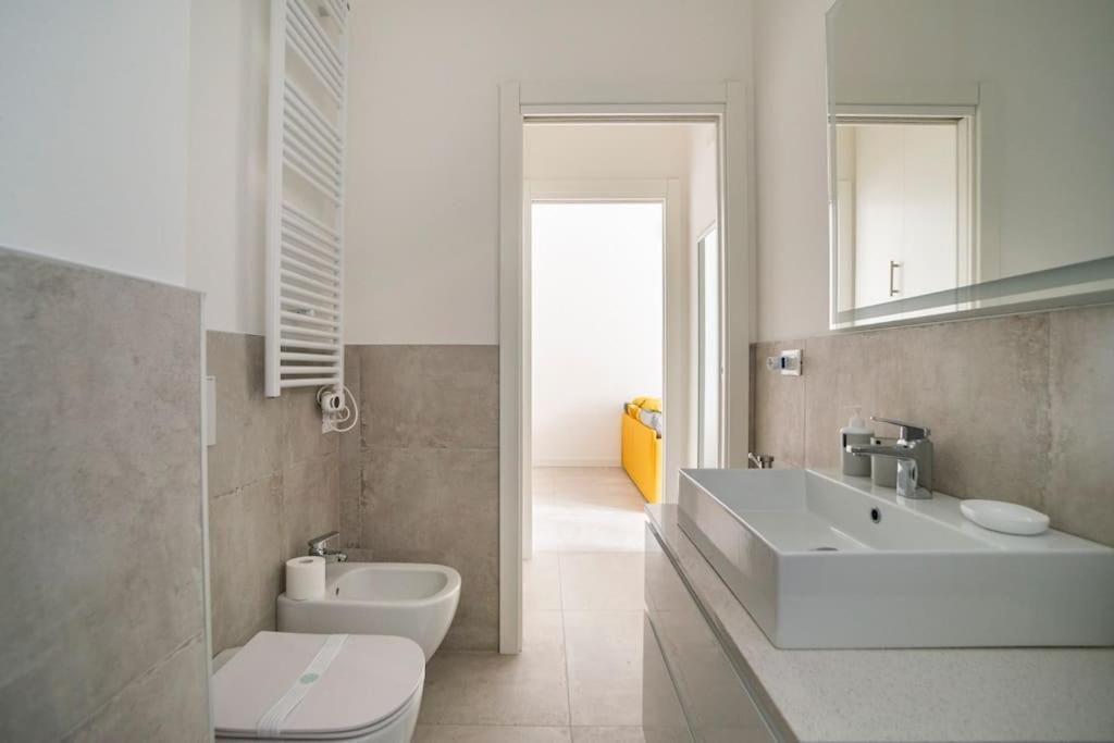 Dimora Di Privacy Fronte Parco E Ospedale Di Monza Apartment Lissone Exterior photo